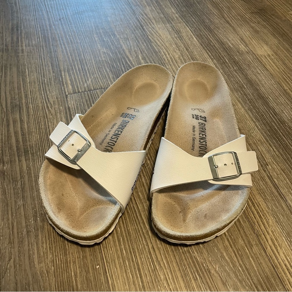 Birkenstock White Cross-Strap Sandals size 37